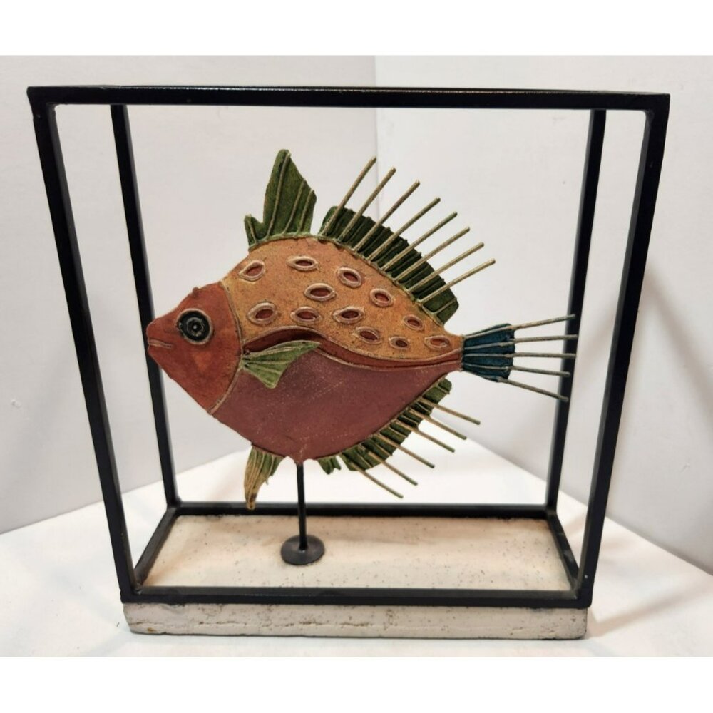 Art Studio Metal Bight Multicolor Tropical Oceanic John Fish In Display Stand
